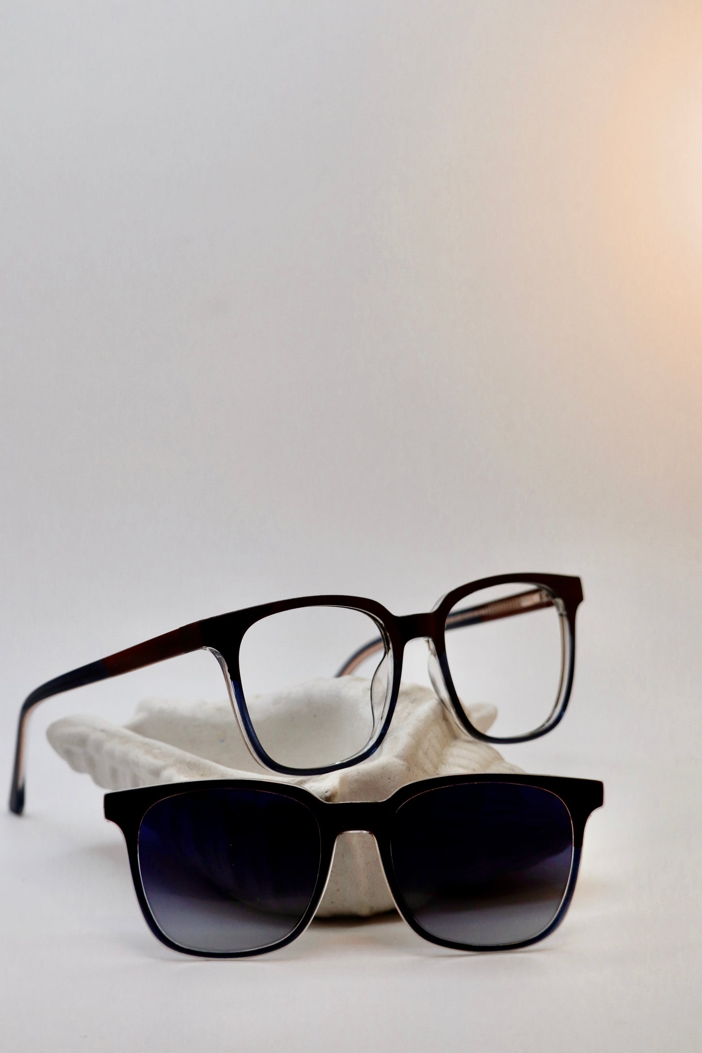 Old Times Bicolor Clip-on