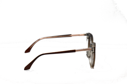 Mary Brown Clip-on
