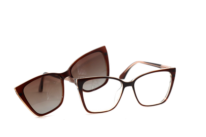 Mary Brown Clip-on